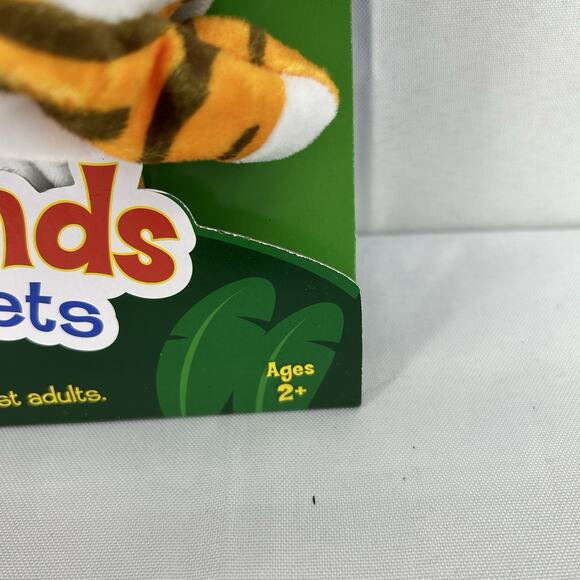 Melissa and Doug Zoo Friends Animal Hand Puppets set new Gift pretend play New - Picture 3 of 10